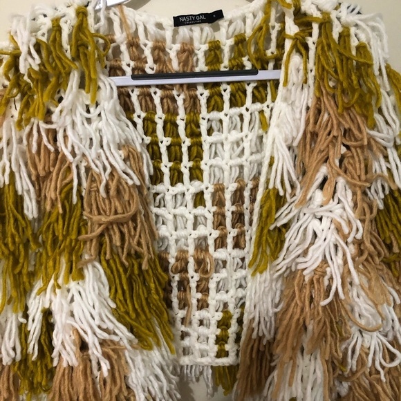 Nasty Gal Mustard Beige White Fringed Chunky Knit Cardigan - Picture 4 of 10